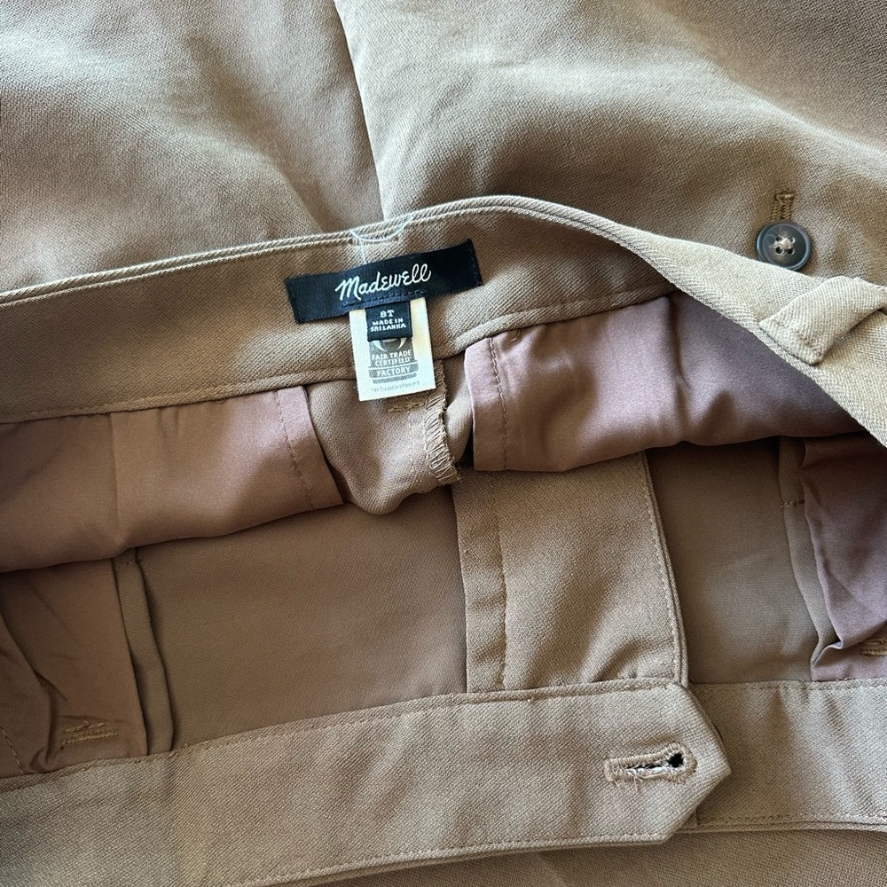 Madewell Tall Pleated Tapered-Leg Pants in Easy Going Crepe Light Roast Size 8T - Picture 9 of 16